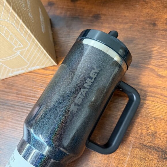 Stanley Midnight Glitz Quencher Protour Tumbler - Picture 4 of 6